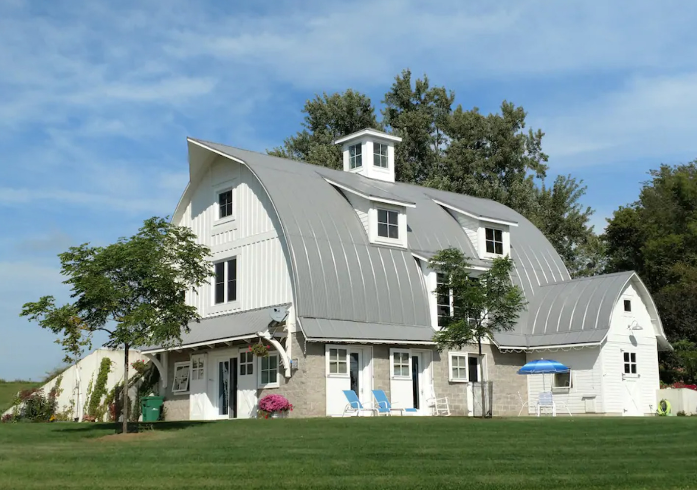 wisconsin barn airbnb